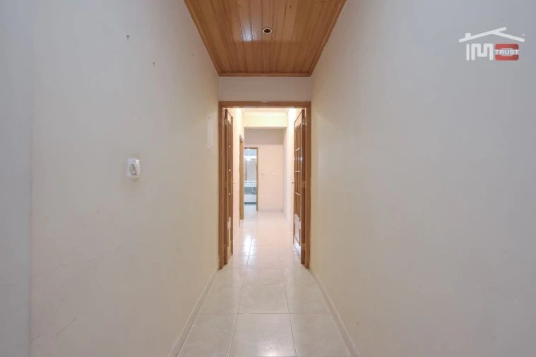 Apartamento T2 para Venda em Cacém e São Marcos Foto 17
