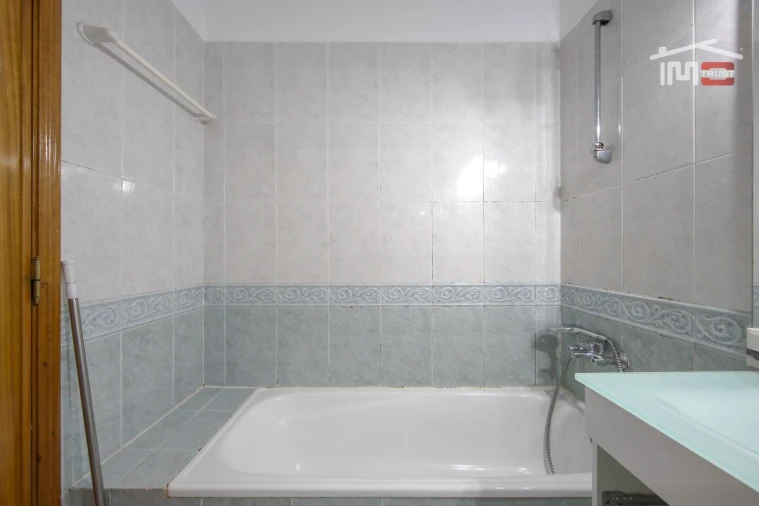 Apartamento T2 para Venda em Cacém e São Marcos Foto 26