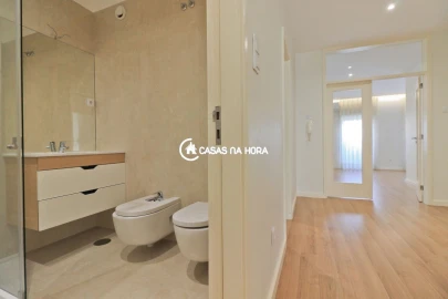 Apartamento T3 para Arrendamento em Cedofeita, Santo Ildefonso, Sé, Miragaia, São Nicolau e Vitória