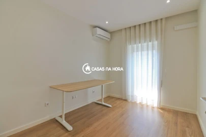 Apartamento T3 para Arrendamento em Cedofeita, Santo Ildefonso, Sé, Miragaia, São Nicolau e Vitória