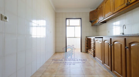 Apartamento T3 para Arrendamento em Fânzeres e São Pedro da Cova