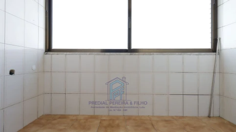 Apartamento T3 para Arrendamento em Fânzeres e São Pedro da Cova