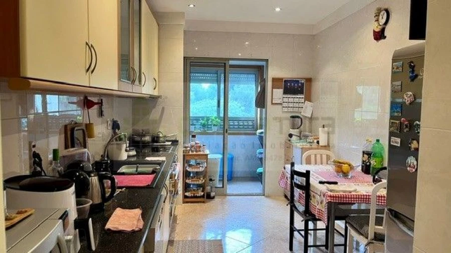Apartamento T3 para Venda em Ermesinde Foto 9