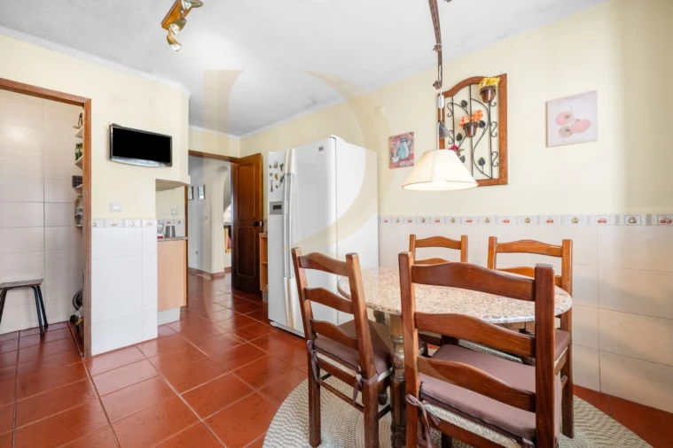 Moradia T5 para Venda em Fernao Ferro Foto 12