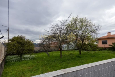 Terreno para Venda em Coronado (São Romão e São Mamede)