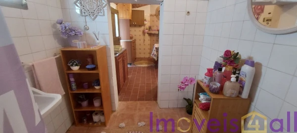 Moradia T2 para Venda em Aldeia dos Fernandes