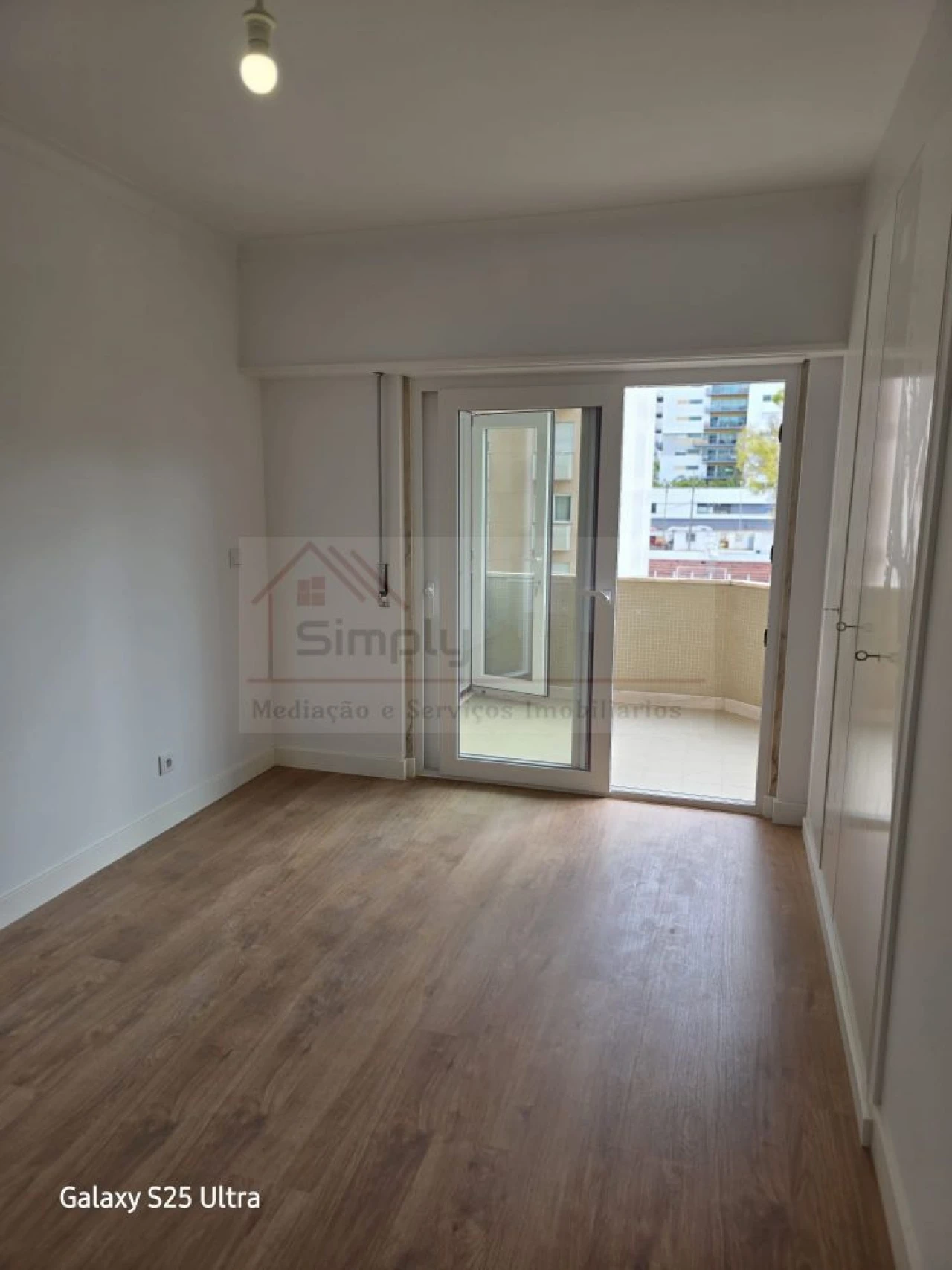 Apartamento T3 para Venda em São Domingos de Benfica Foto 11