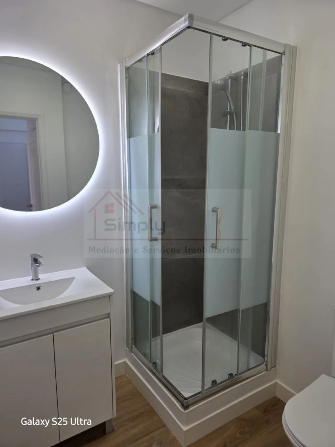 Apartamento T3 para Venda em São Domingos de Benfica Foto 9