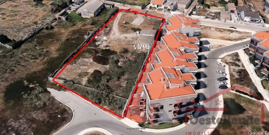 Terreno para Venda em Peniche