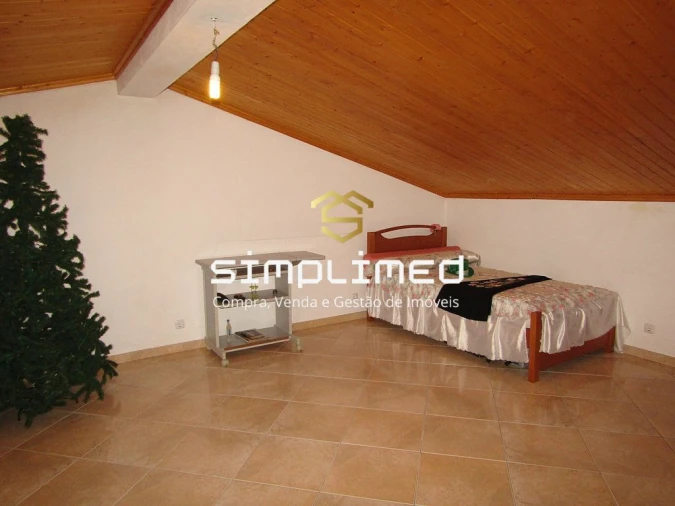 Moradia T4 para Venda em Covilhã e Canhoso Foto 31