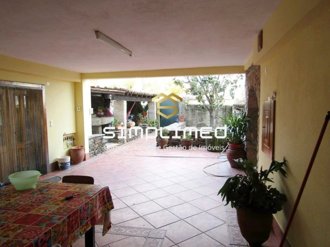 Moradia T4 para Venda em Covilhã e Canhoso Foto 6
