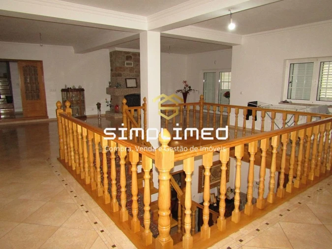 Moradia T4 para Venda em Covilhã e Canhoso Foto 18
