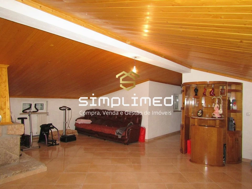 Moradia T4 para Venda em Covilhã e Canhoso Foto 29