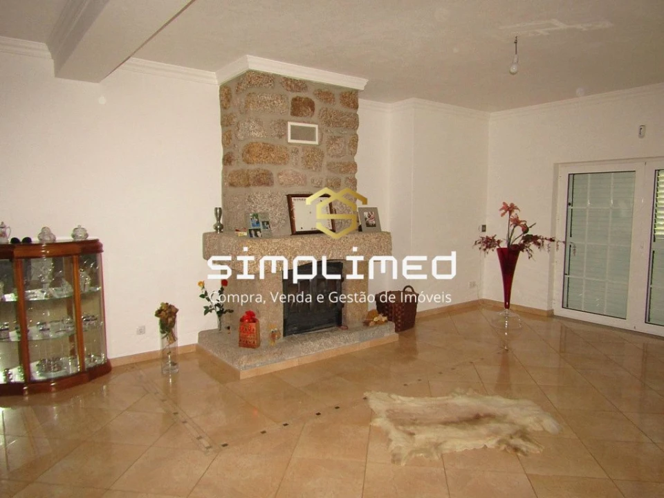 Moradia T4 para Venda em Covilhã e Canhoso Foto 20