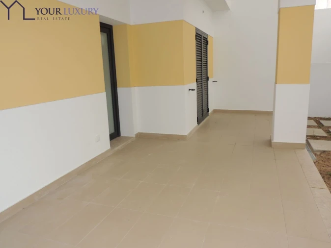 Moradia T3 para Venda em Mina de Água Foto 38