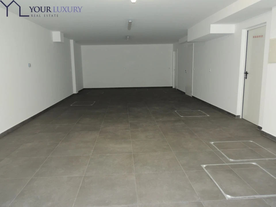 Moradia T3 para Venda em Mina de Água Foto 34