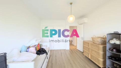 Apartamento T3 para Venda em Queluz e Belas