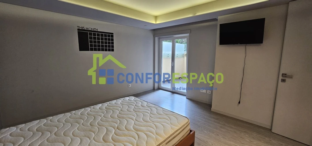 Apartamento T3 para Arrendamento em Castelo Branco Foto 9