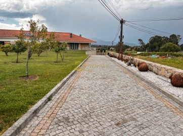 Moradia T6 para Venda em Santa Maria Maior e Monserrate e Meadela