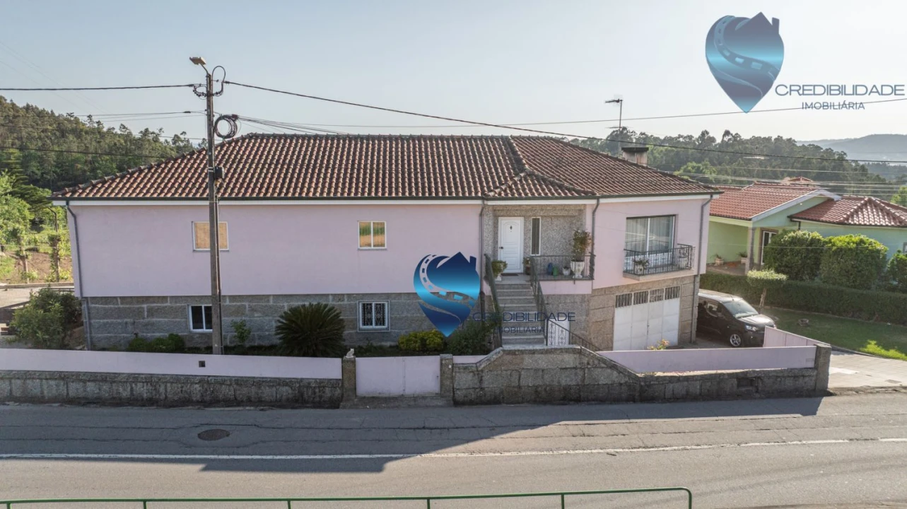 Moradia T3 para Venda em Prazins Santo Tirso e Corvite Foto 1