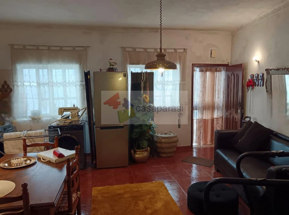 Moradia T3 para Venda em Seda Foto 2