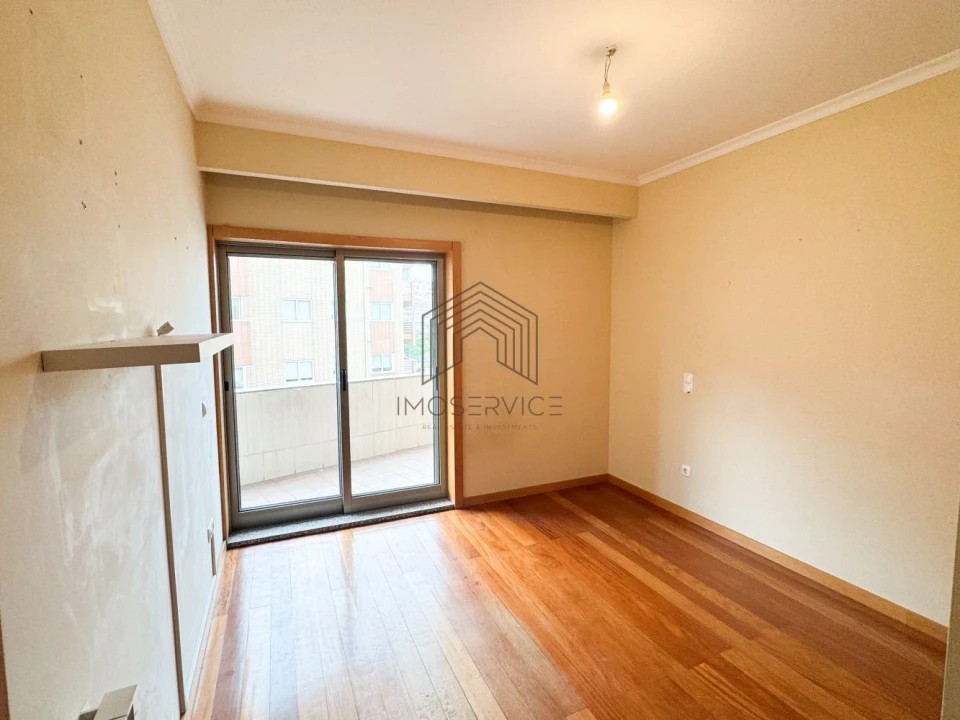 Apartamento T2 para Venda em Canidelo Foto 16