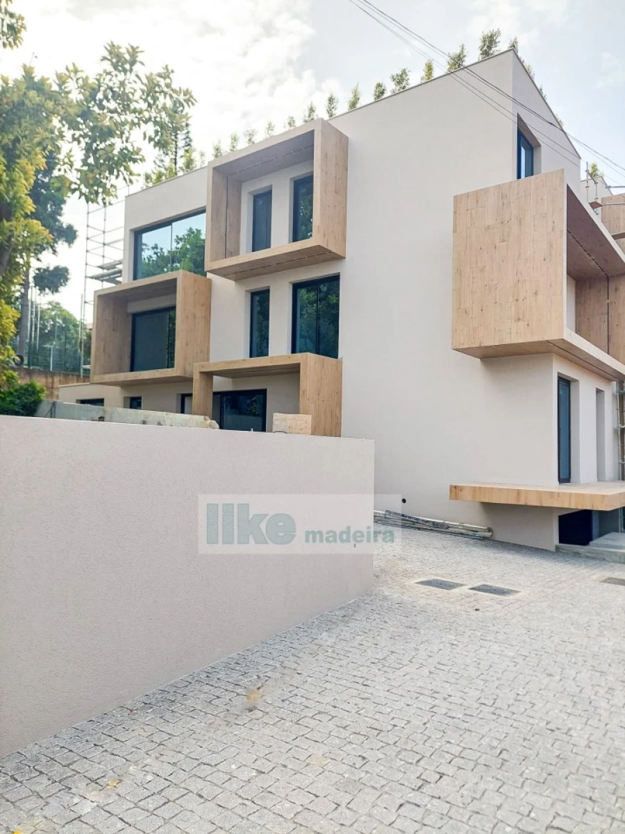 Apartamento T3 para Venda em São Martinho Foto 11