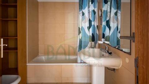 Apartamento T2 para Venda em Vila Praia de Ancora