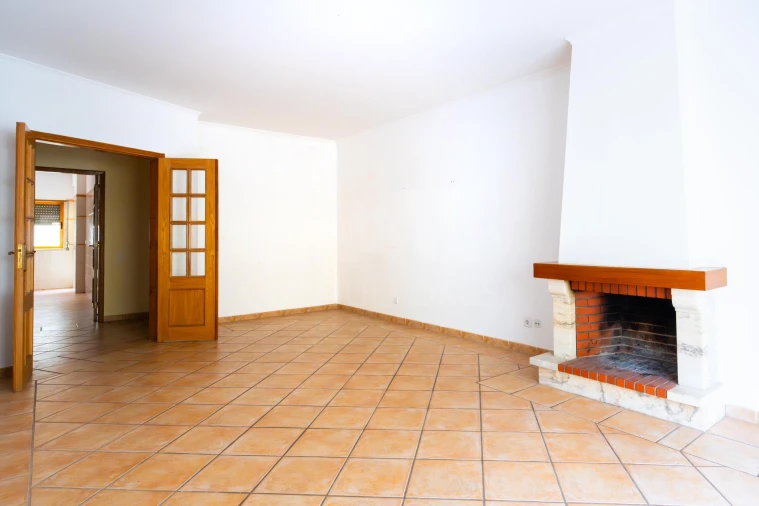 Apartamento T3 para Venda em Castanheira do Ribatejo e Cachoeiras Foto 5