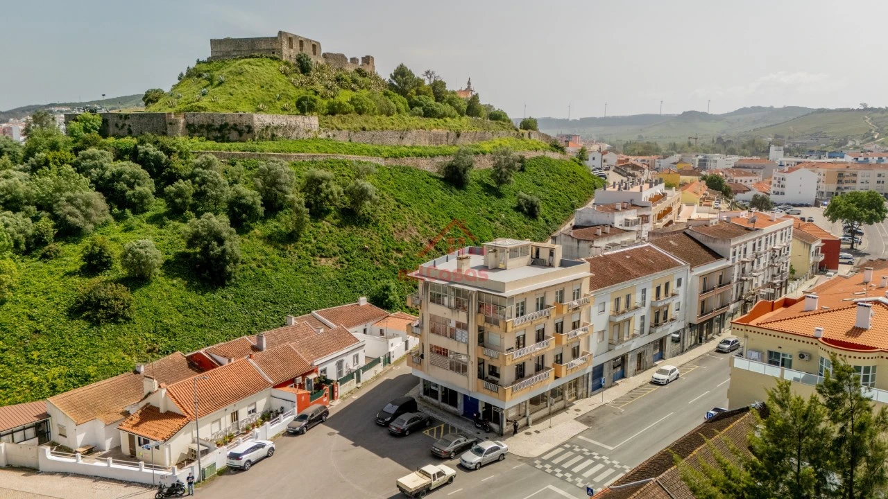 Apartamento T3 para Venda em Santa Maria, São Pedro e Matacães Foto 1