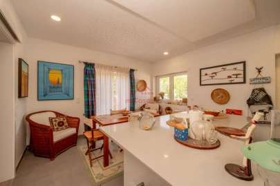 Apartamento T3 para Venda em Santa Maria, São Pedro e Matacães