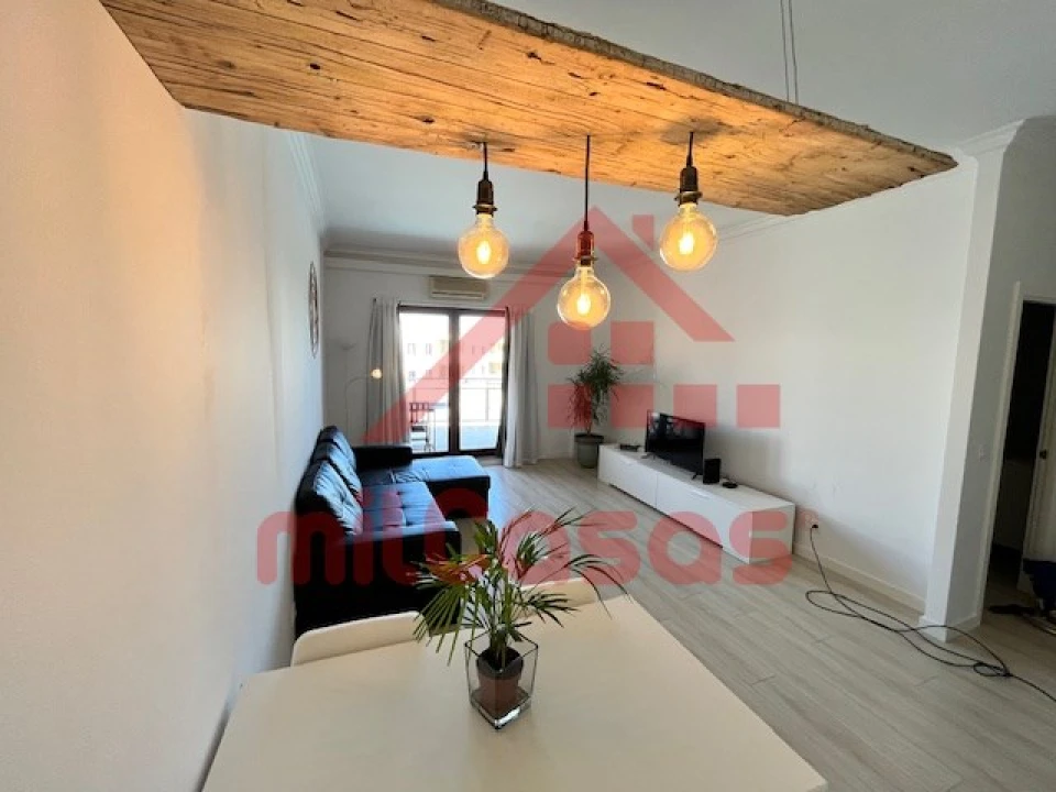 Apartamento T1 para Arrendamento em Ericeira Foto 13