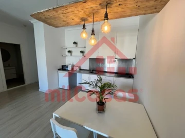 Apartamento T1 para Arrendamento em Ericeira