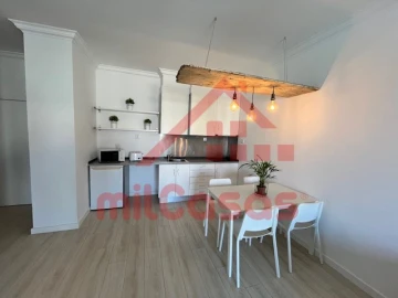 Apartamento T1 para Arrendamento em Ericeira