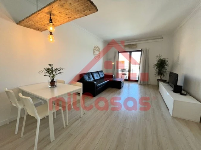 Apartamento T1 para Arrendamento em Ericeira Foto 7