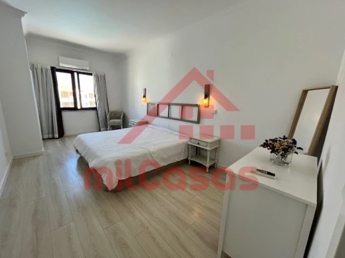 Apartamento T1 para Arrendamento em Ericeira Foto 17