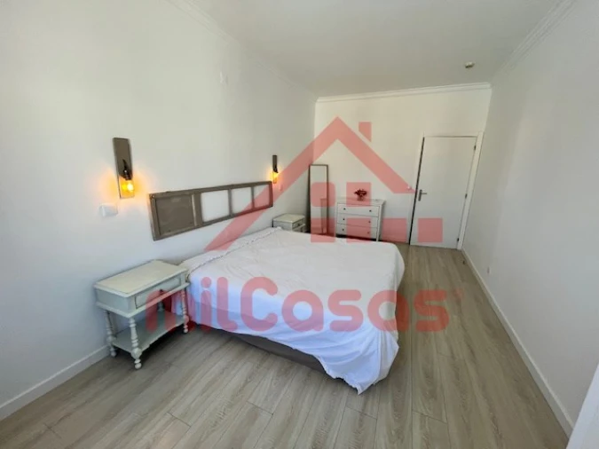 Apartamento T1 para Arrendamento em Ericeira Foto 18