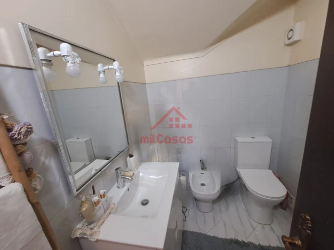 Apartamento T3 para Venda em A dos Cunhados e Maceira Foto 22