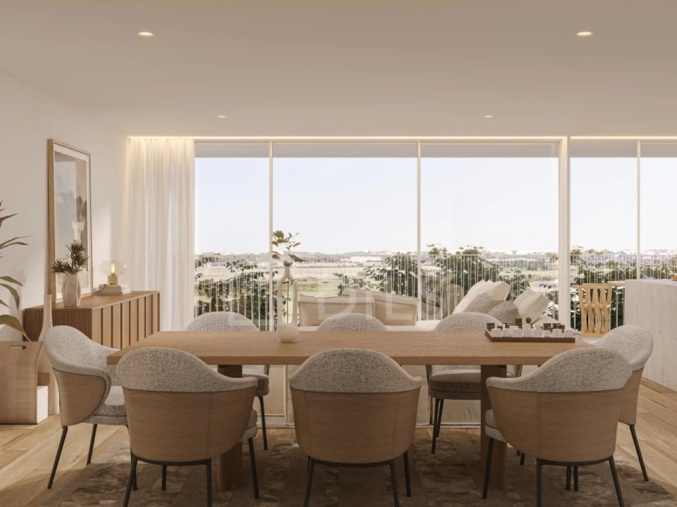 Apartamento T4 para Venda em Quarteira Foto 3