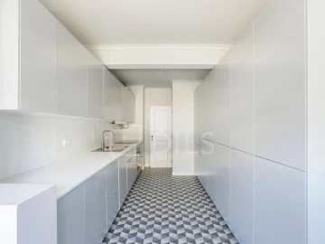Apartamento T2 para Arrendamento em Cascais e Estoril