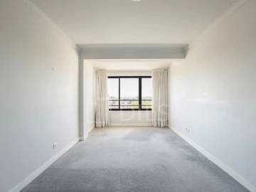 Apartamento T2 para Arrendamento em Cascais e Estoril