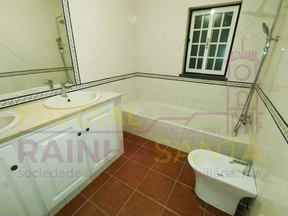 Moradia T3 para Venda em Glória do Ribatejo e Granho Foto 16