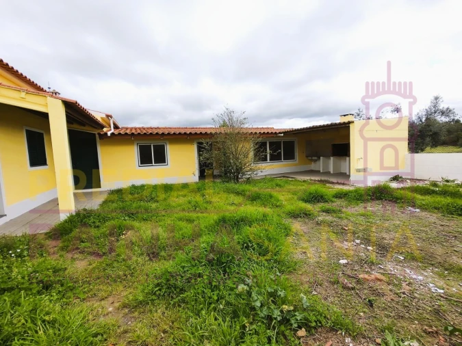 Moradia T3 para Venda em Glória do Ribatejo e Granho Foto 5