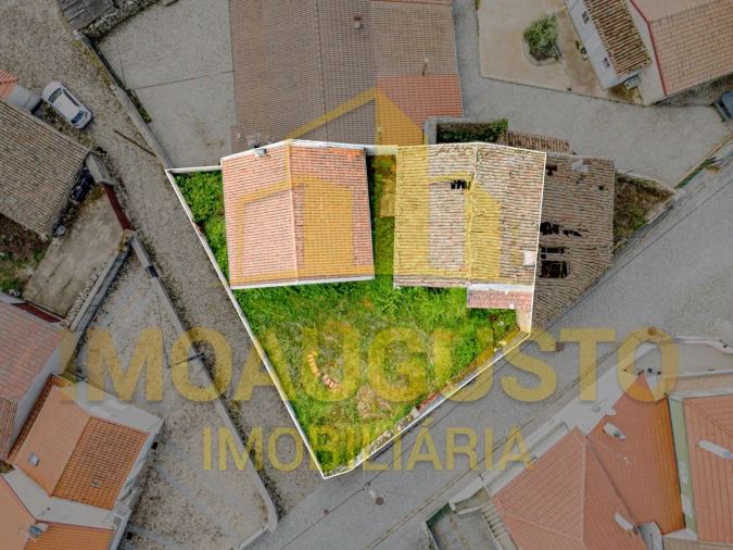 Moradia T2 para Venda em Aldeia do Bispo Foto 21