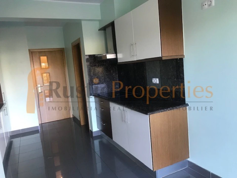 Apartamento T4 para Venda em Loule (São Clemente) Foto 8