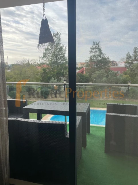 Apartamento T4 para Venda em Loule (São Clemente)