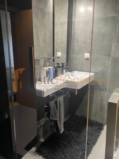 Apartamento T4 para Venda em Loule (São Clemente)