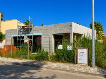 Moradia T3 para Venda em Sesimbra (Santiago)