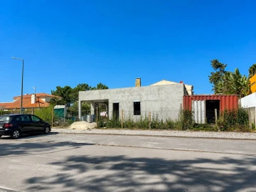 Moradia T3 para Venda em Sesimbra (Santiago)