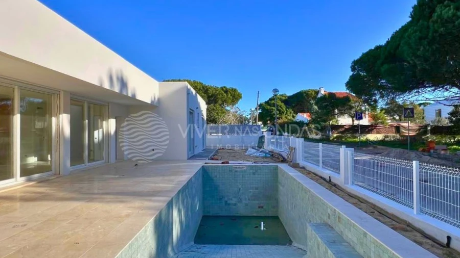 Moradia T3 para Venda em Sesimbra (Santiago)